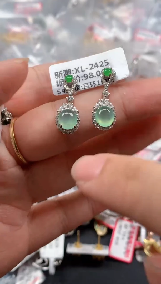 翡翠戒指银S925镶嵌天然A货缅甸翡翠