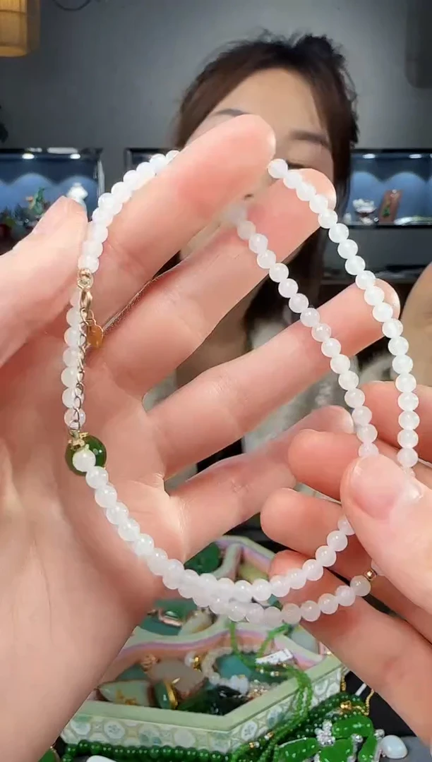 【闪购商品】和田玉吊坠(不含链)18K金镶嵌1