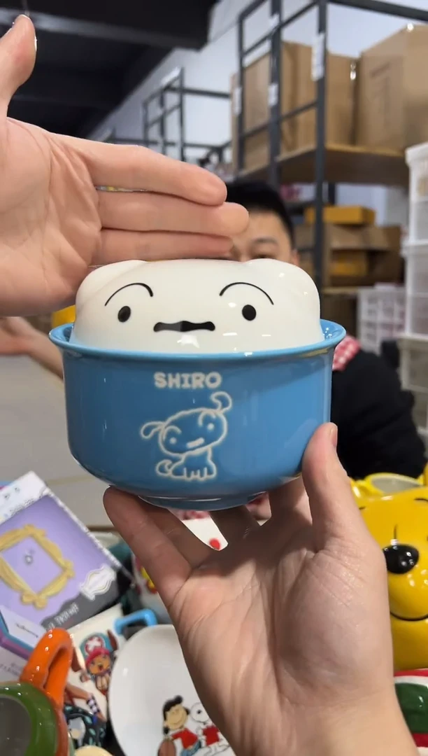 【闪购商品】杯蓝色小白带盖碗