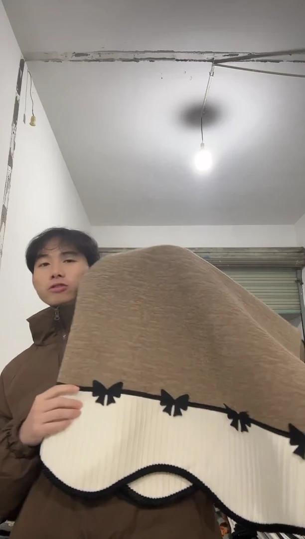 雪尼尔90*240  棕色碟依