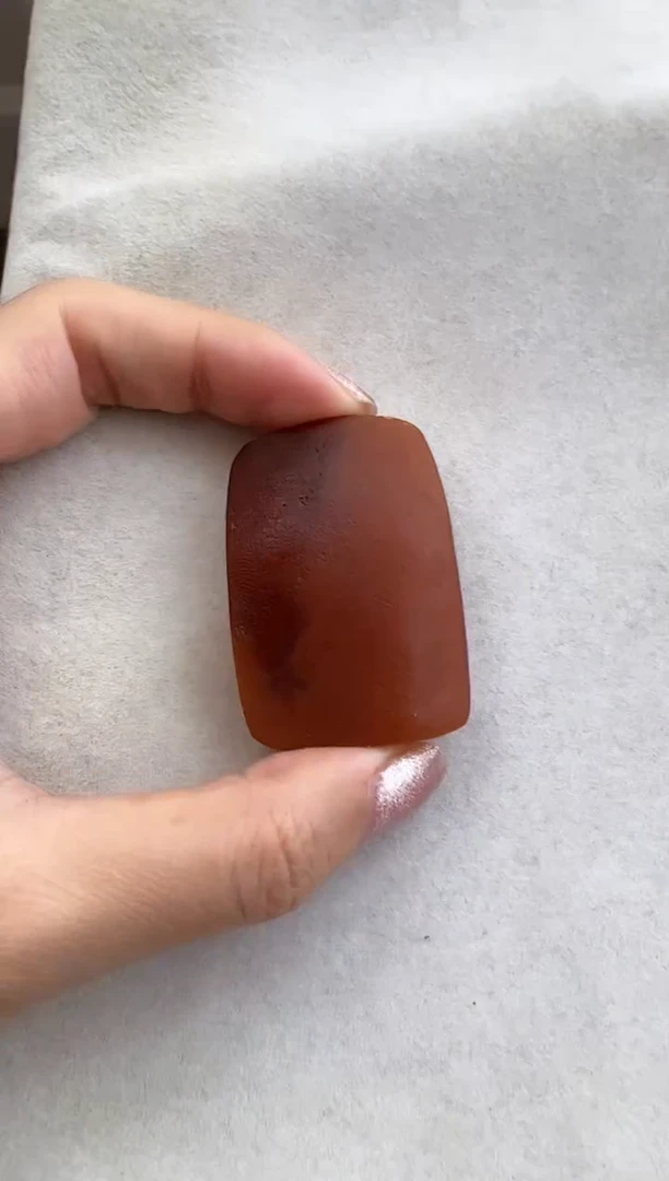 【闪购商品】琥珀裸石未镶嵌10121297-吊坠