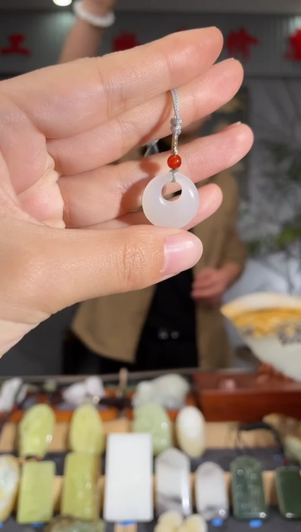 【闪购商品】和田玉颈饰未镶嵌拍一发一 多样性发货