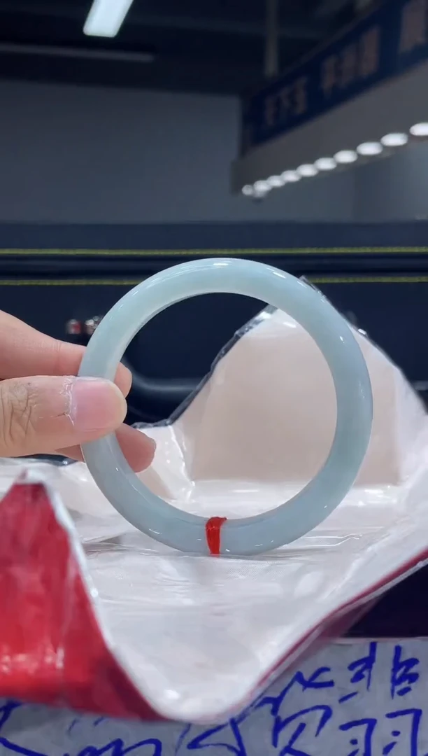 未镶嵌手镯翡翠16
