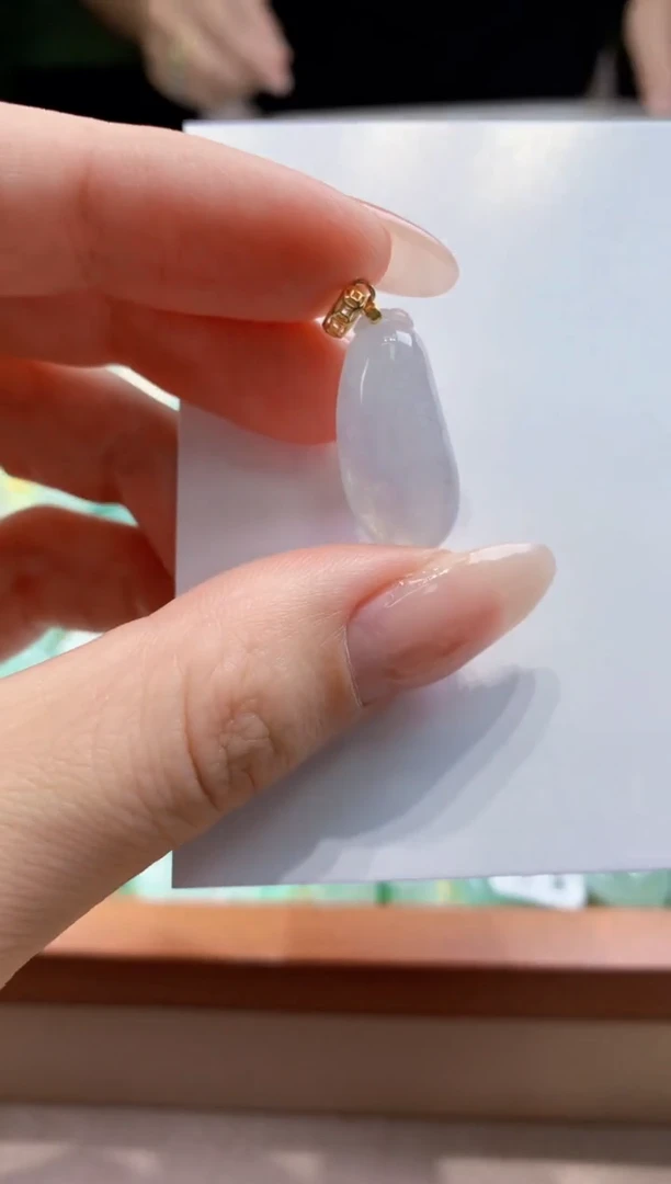 翡翠未镶嵌颈饰天然A货翡翠挂件