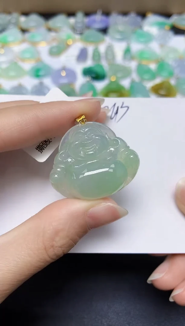 翡翠18K金镶嵌颈饰 天然翡翠A货