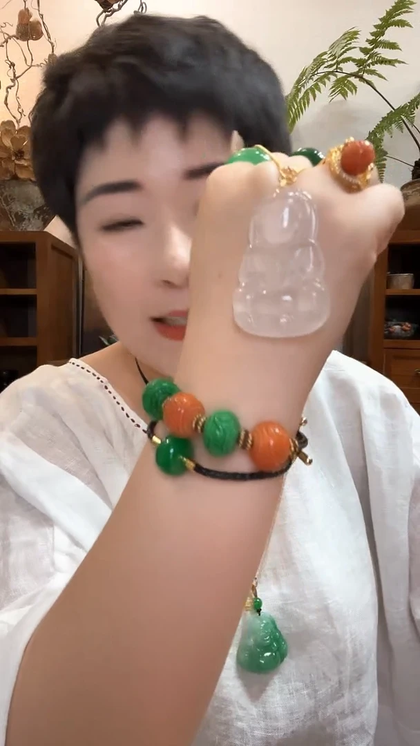 吊坠(赠链)合金翡翠062