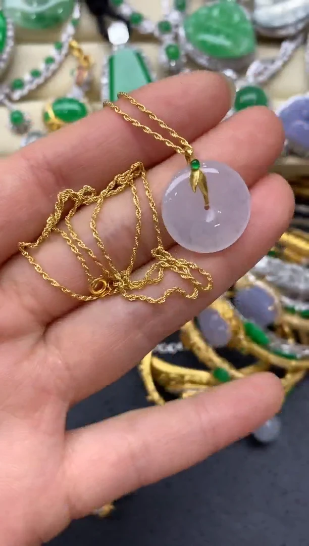 翡翠18K金镶嵌颈饰224-中国好珍宝