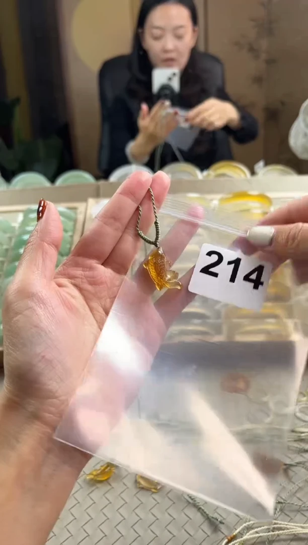 手镯玛瑙/玉髓未镶嵌214