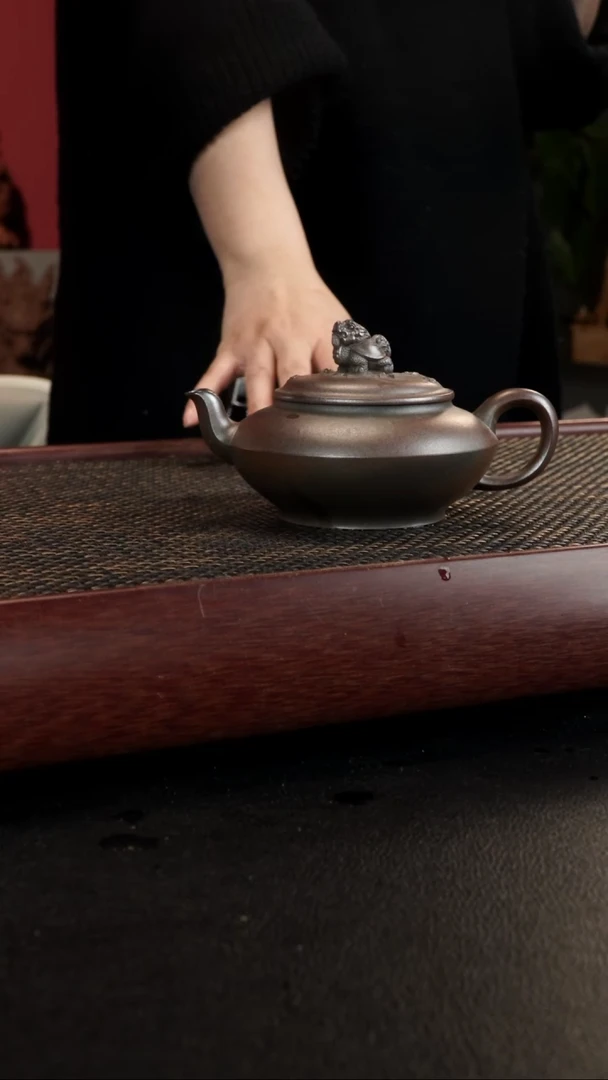 【闪购商品】紫砂茶宠微瑕合欢貔貅