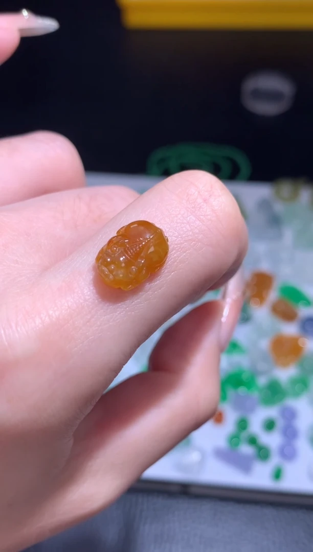 未镶嵌定制翡翠貔貅