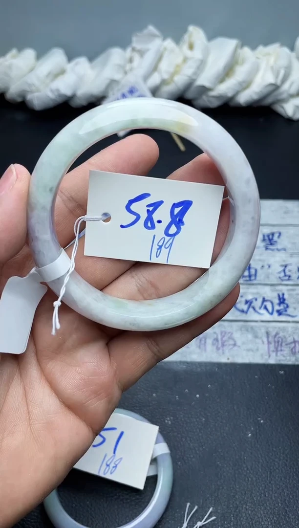 未镶嵌手镯翡翠189
