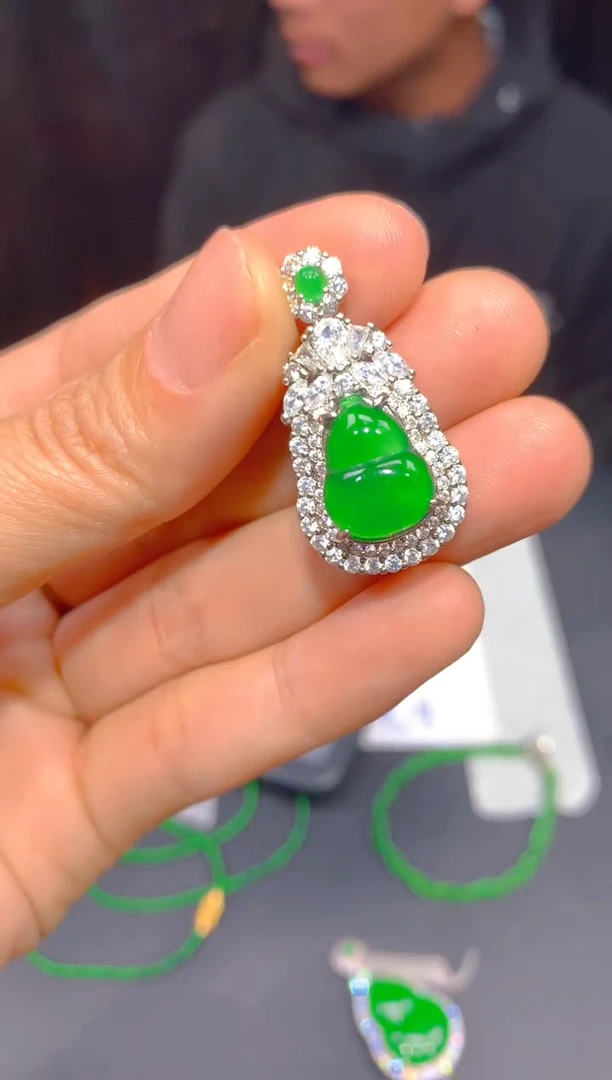 【闪购商品】定制翡翠未镶嵌154多样性发货（发其一）