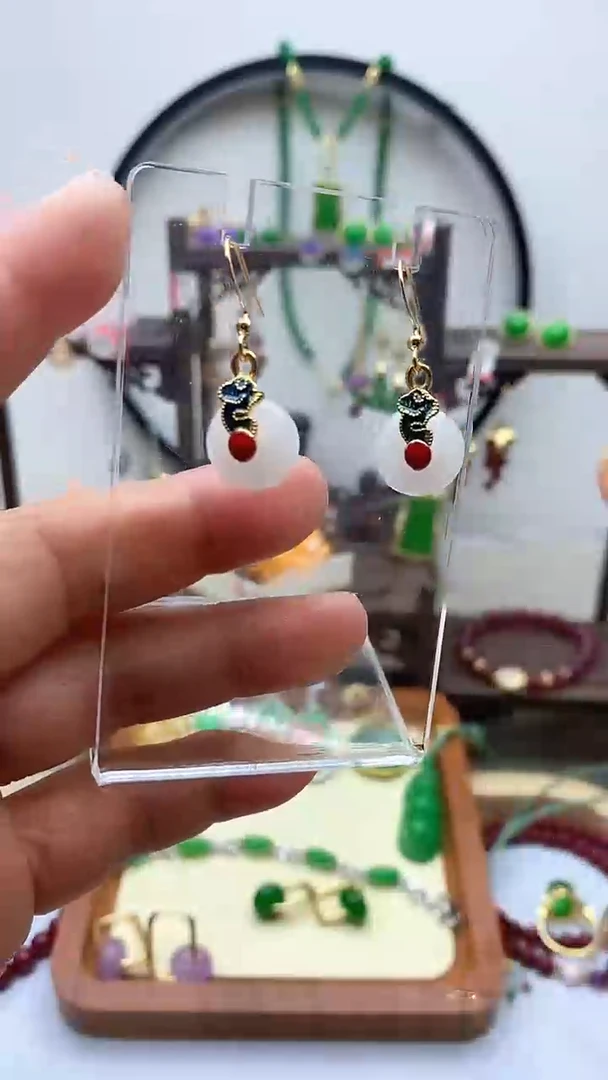 【闪购商品】和田玉耳饰银S925镀金镶嵌95