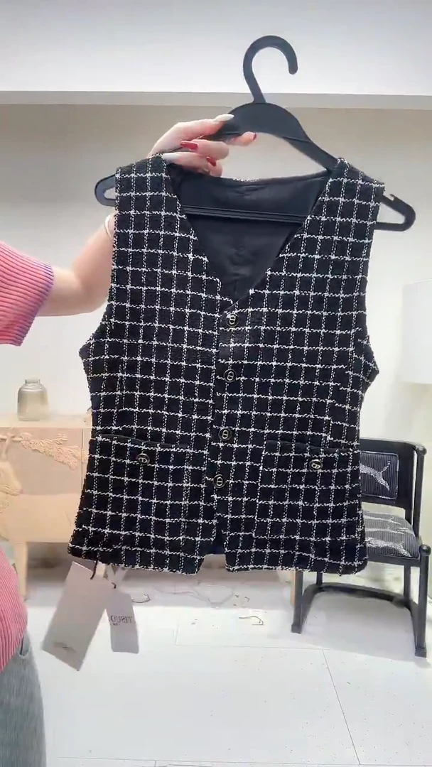 格子纹小香风马甲