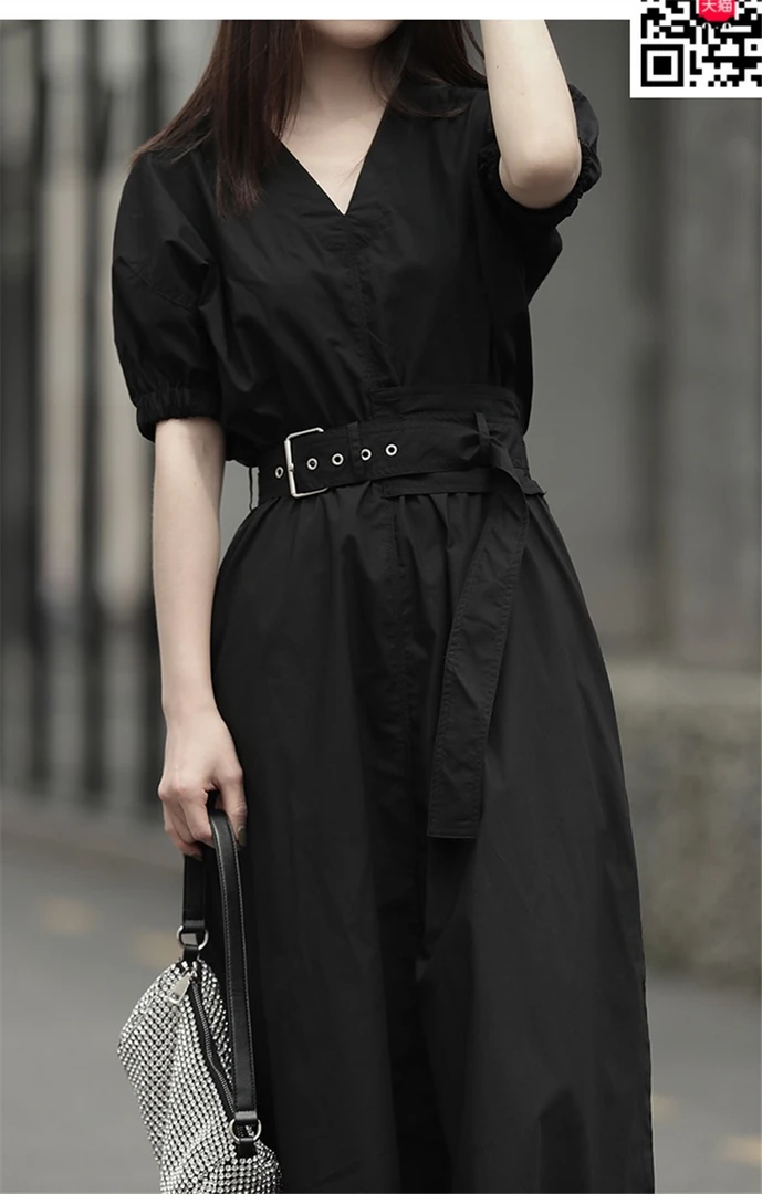 夏季女装复古港风连衣裙v领型刺绣新中式V领连袖短袖2025女宝女童