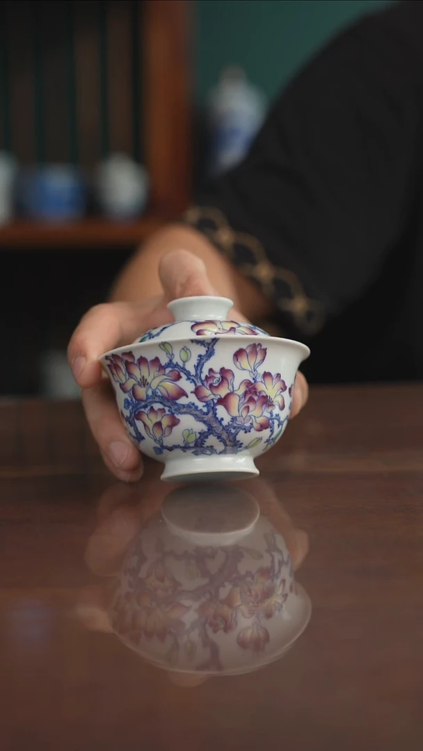 空山明月新派斗彩