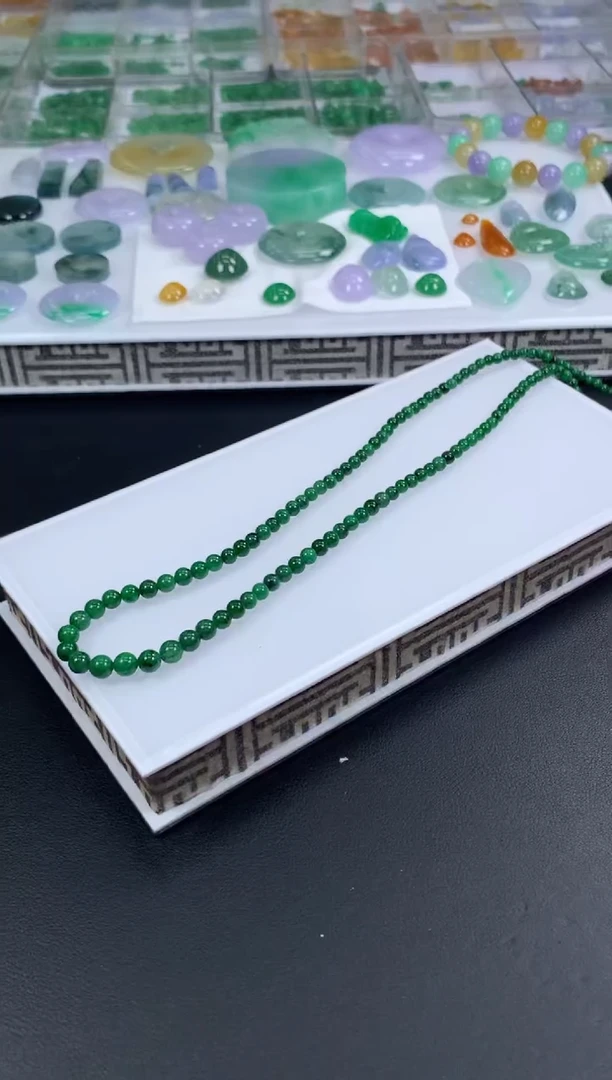 【闪购商品】翡翠颈饰未镶嵌翡翠