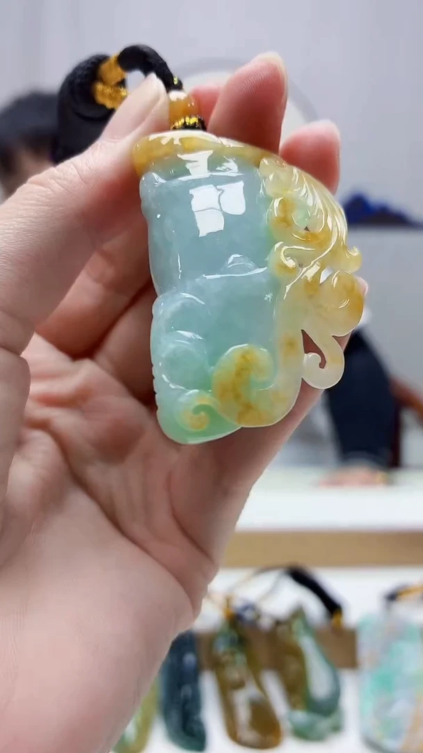 未镶嵌定制翡翠5060zm-毛货挂件54竹节