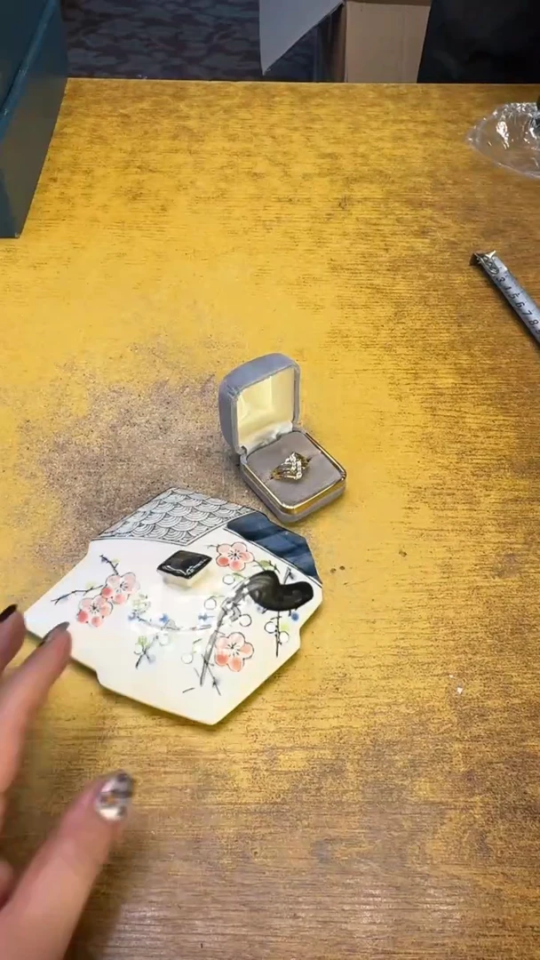 瓷器瓷器瑕疵破破149