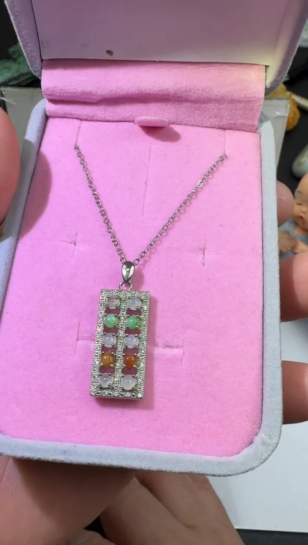 【闪购商品】翡翠套链未镶嵌00075196