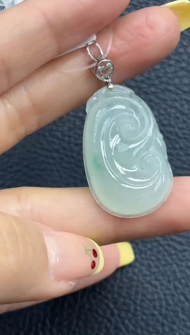 颈饰18K金镶嵌翡翠YM-119-2 如意