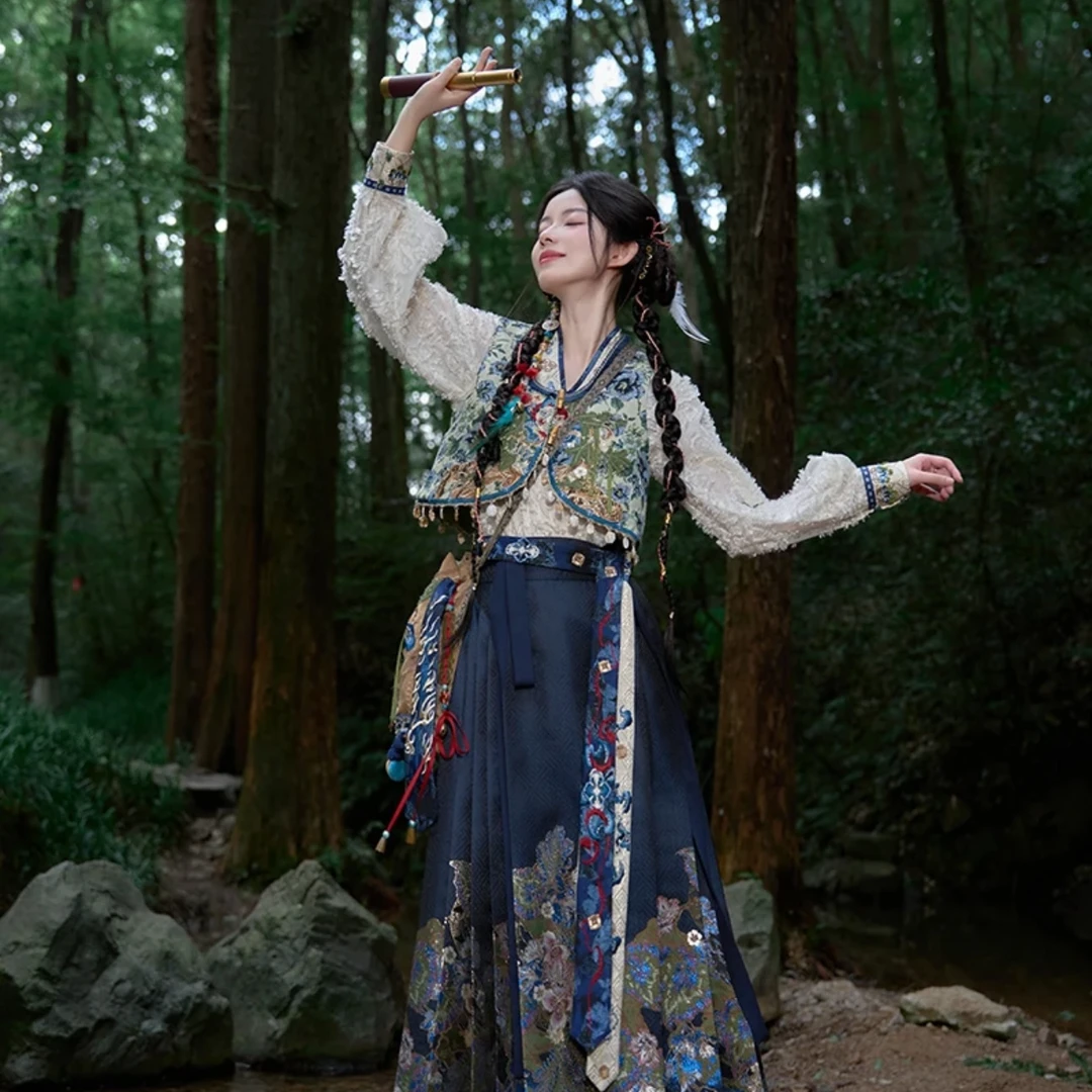 蛇沼鬼城汉服马甲交领衫马面裙新中式民族风汉服【蛇沼鬼城】