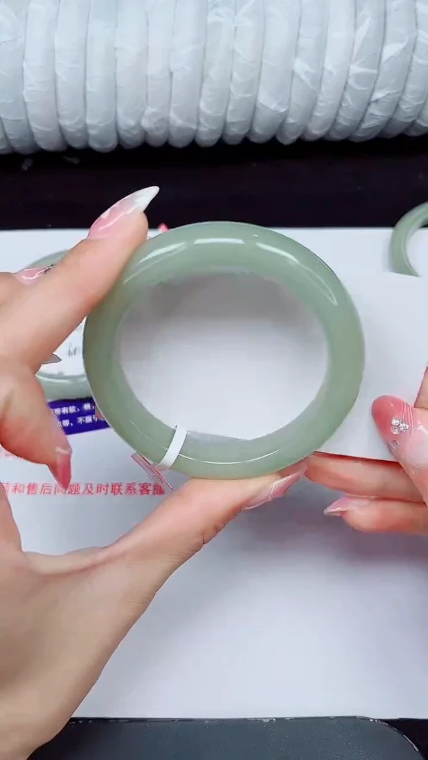 未镶嵌手镯石英质玉264-53/54