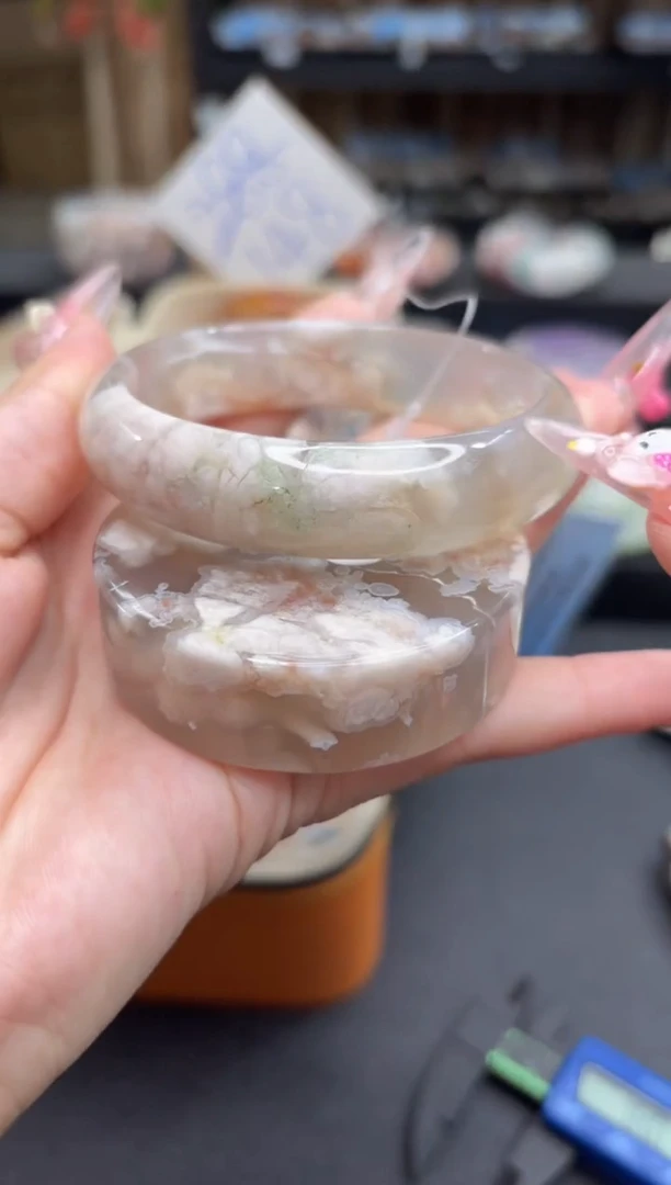 未镶嵌手镯石英质玉53(60圈赠送镯心)