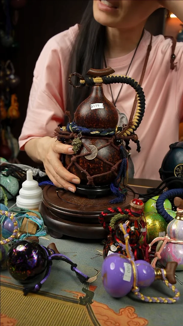 丿****?199号500ml左右非遗大漆酒葫芦