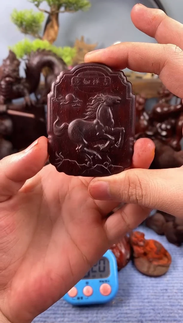 檀香紫檀（小叶紫檀）回**生马牌