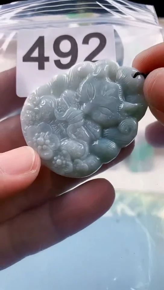 【闪购商品】翡翠挂件未镶嵌天然翡翠吊坠挂件