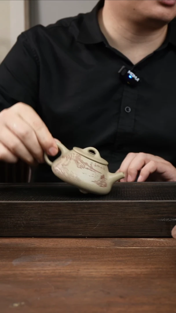 茶杯紫砂彩***熊本绿平盖石瓢   刻绘山水    180CC