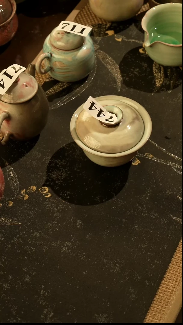 一堆柴火手作744