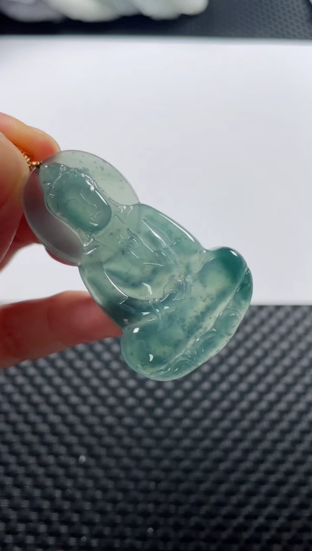 颈饰18K金镶嵌翡翠基地发货H 5857 观音