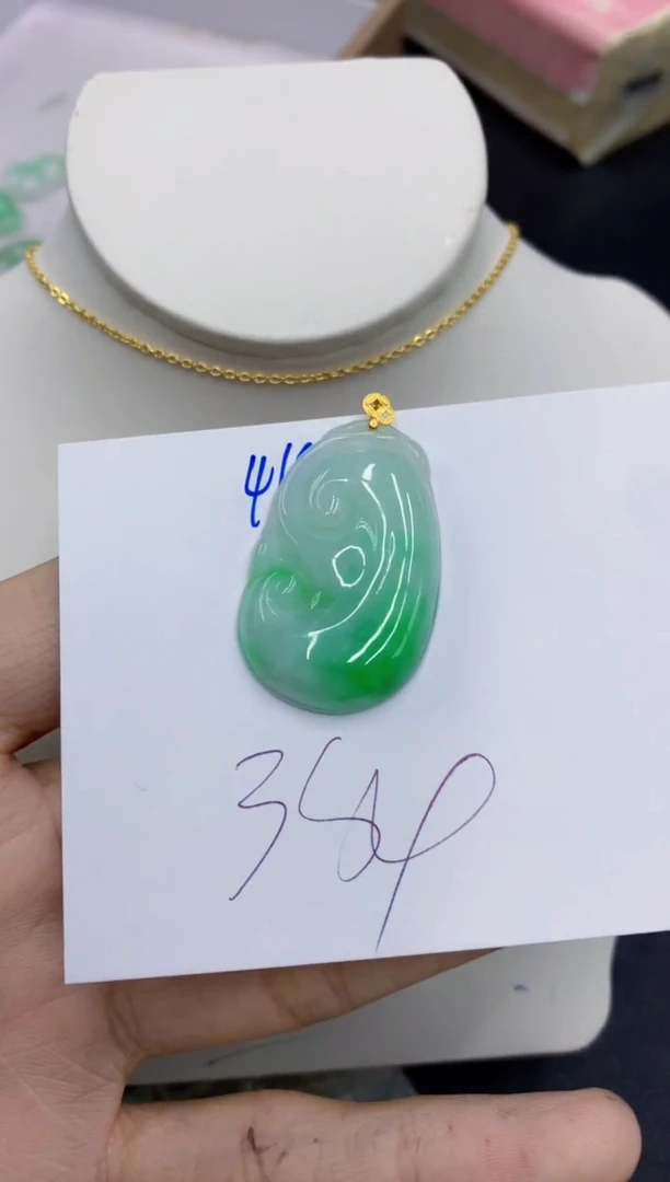 翡翠18K金镶嵌颈饰号链接1111111