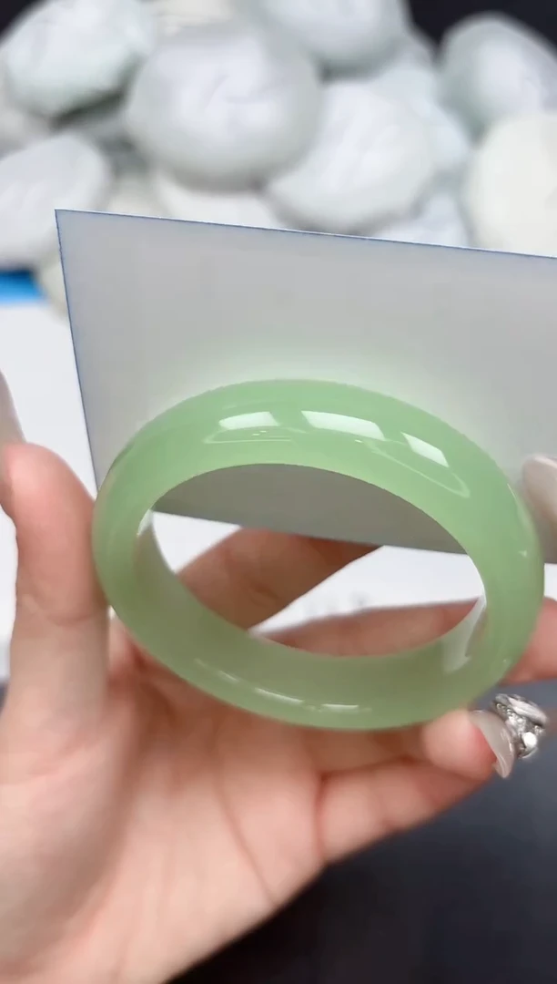 未镶嵌手镯石英质玉34-55-57