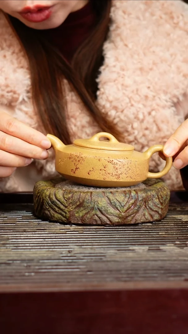 宜兴原矿紫砂壶茶壶宜兴原矿紫砂壶茶壶200C