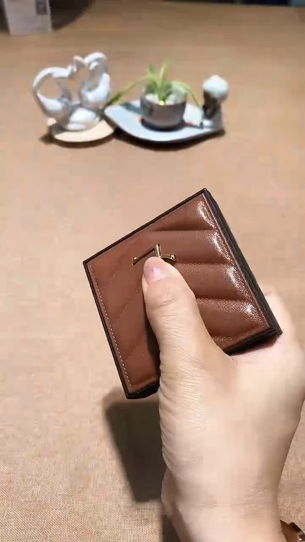瓷片碗碟好物一件不留@@1