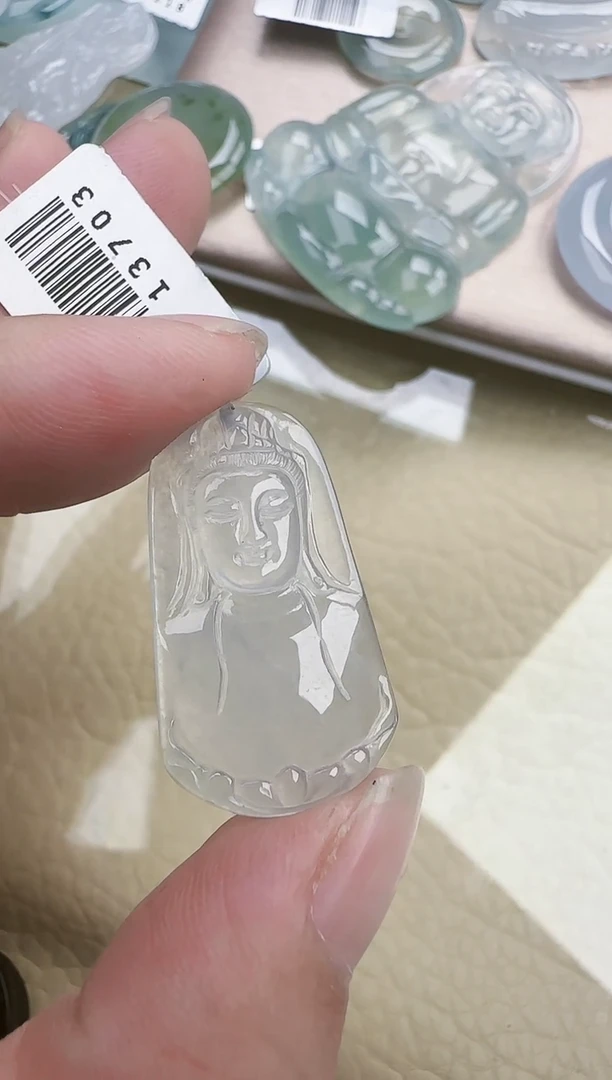 翡翠未镶嵌颈饰缅甸翡翠a货