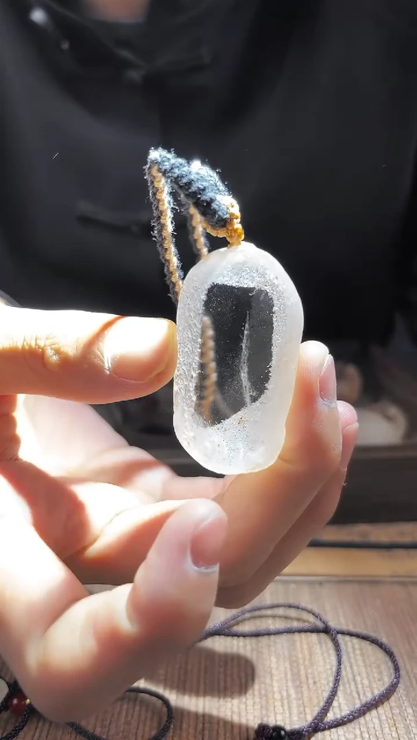 未镶嵌吊坠(赠链)水晶水晶