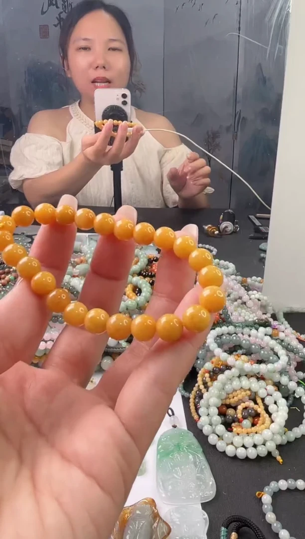 翡翠未镶嵌吊坠(不含链)黄翡手串