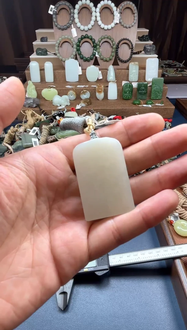 颈饰未镶嵌和田玉多样性发货拍一发一