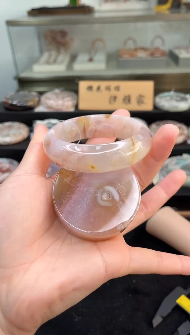 未镶嵌手镯石英质玉57圈口(赠品镯心)3681512