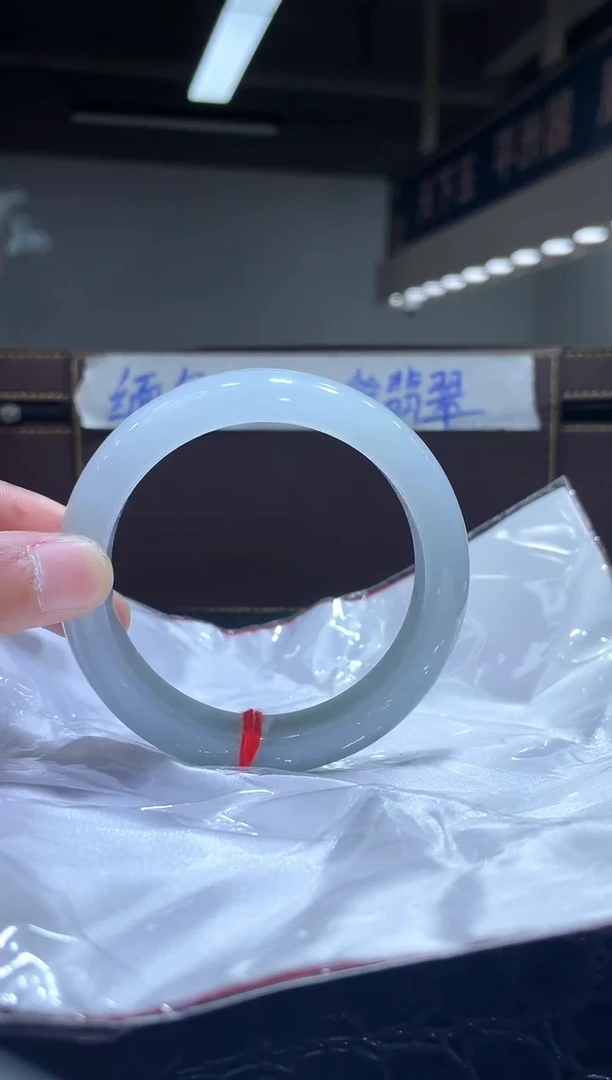 未镶嵌手镯翡翠17