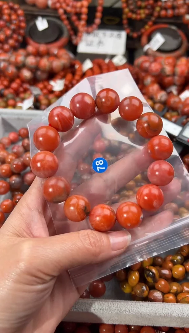 未镶嵌手串南红玛瑙16+