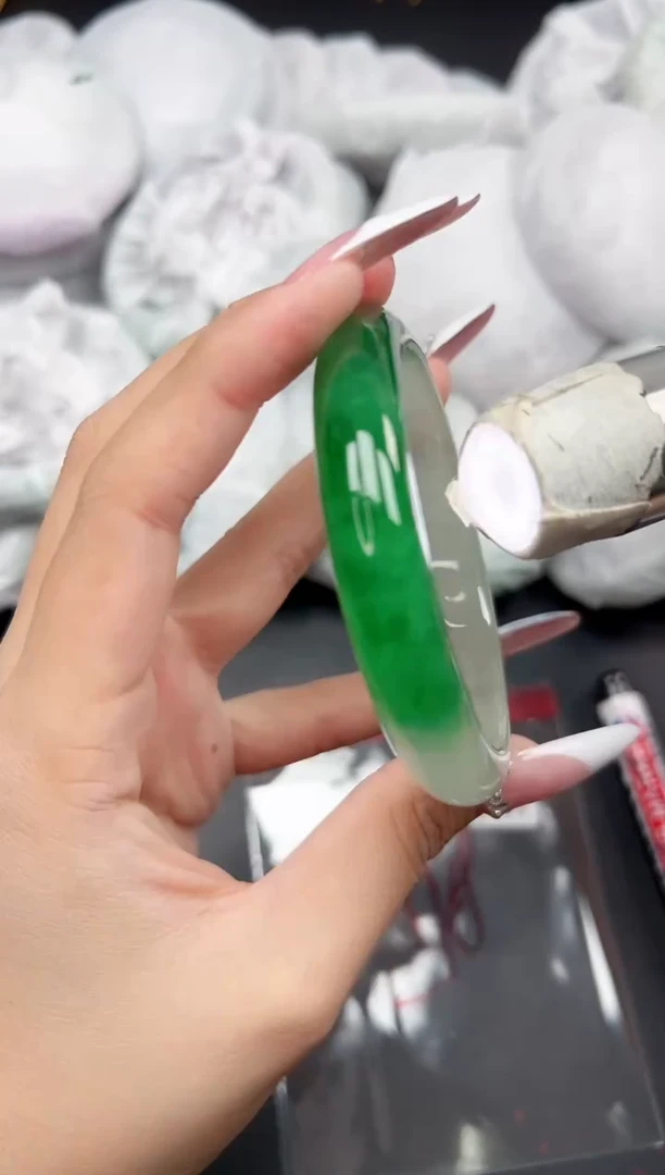 精品手镯，一物一拍E-071