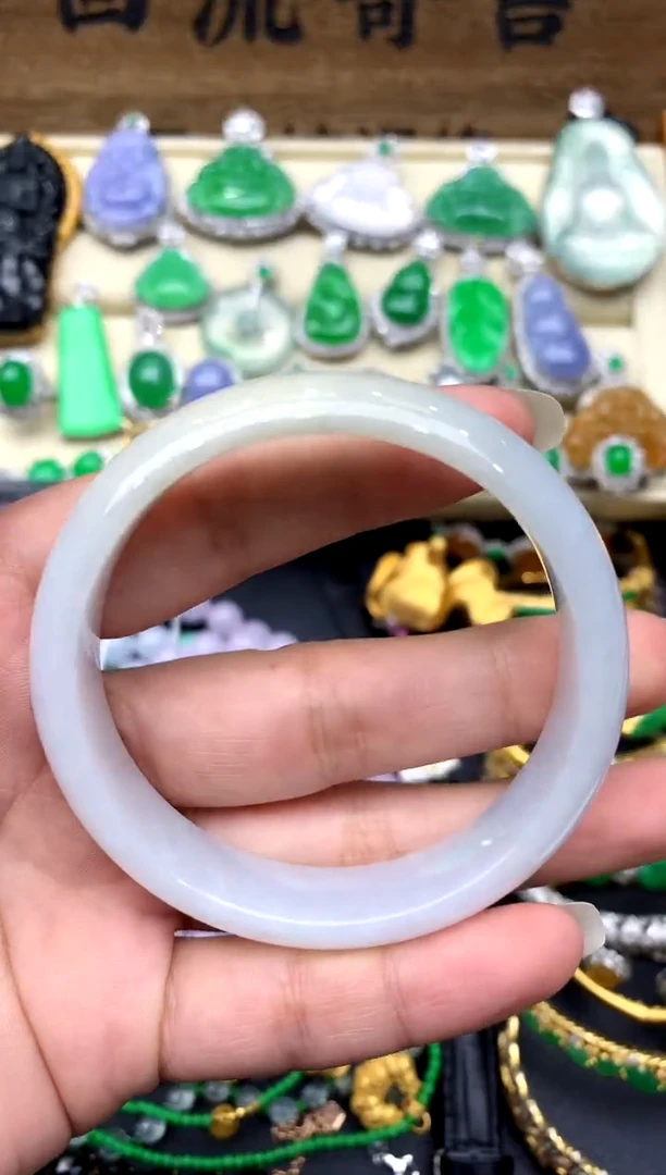【闪购商品】翡翠手镯未镶嵌117-中国好珍宝