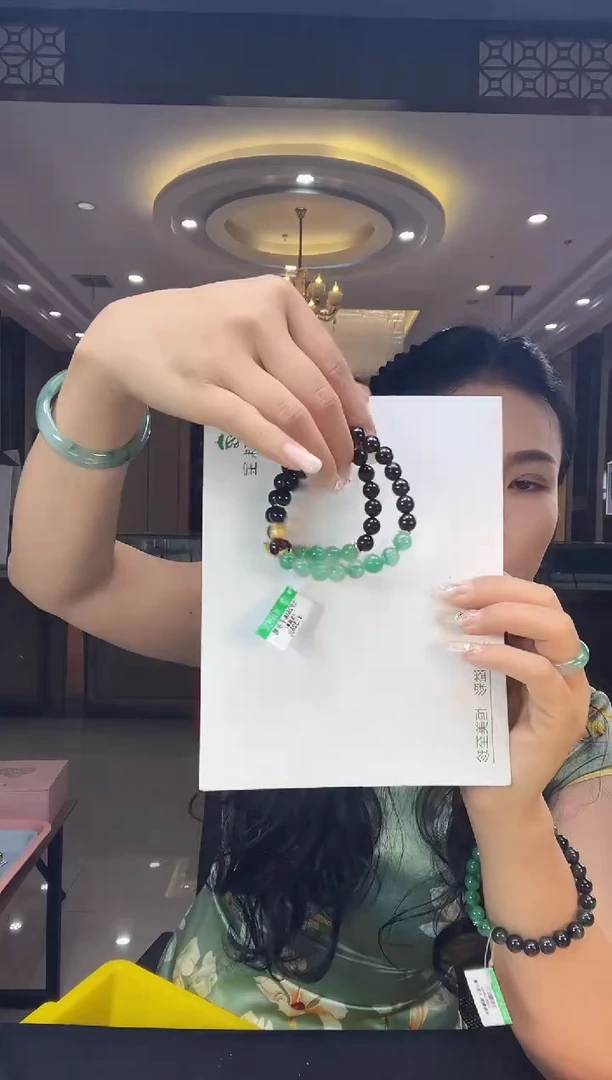 石英质玉手镯未镶嵌手串