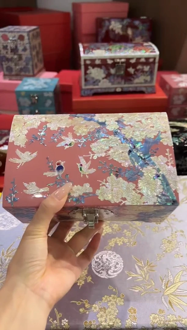 鱼锁绒布底·微瑕·弘贝雅螺钿漆器文化馆