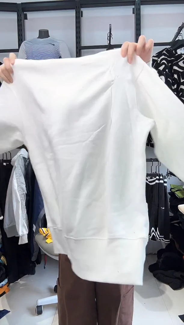 2645编码  瑕疵直播间过款为准 尺码L